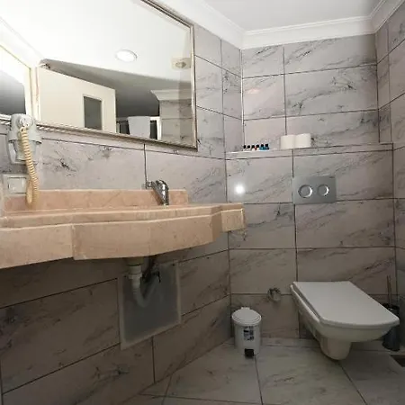 Nkalbatros Hotel Istanboel