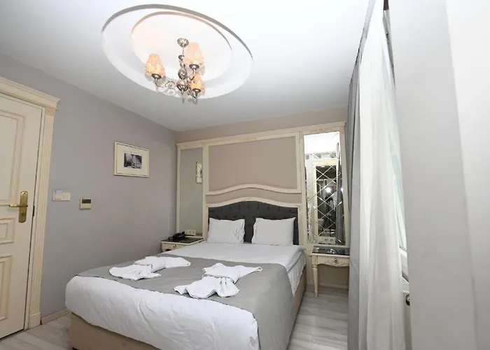 Nkalbatros Otel 3*
